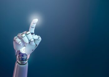 ITALIA E AI: STRATEGIA CONTROLLATA TRA CLOUD E INNOVAZIONE APERTA