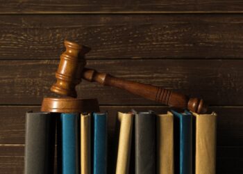 LA CASSAZIONE CHIARISCE IL REATO DI REVENGE PORN: IL CASO SU ONLYFANS