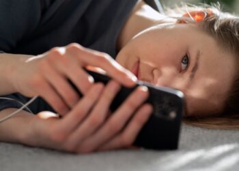 LA DIPENDENZA DA TIKTOK